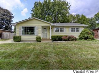 2221 Keokuk Dr, Springfield, IL 62702