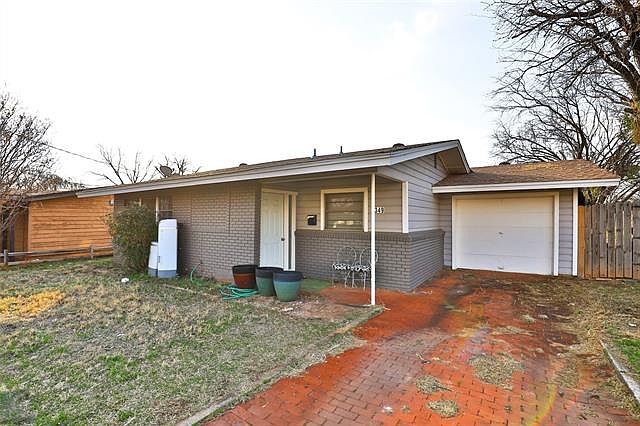 1st image of 2349 S 27th St