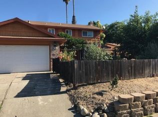 5931 Hollyhurst Way, Sacramento, CA 95823