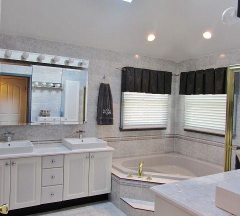5th image of 35 Aviva Ct