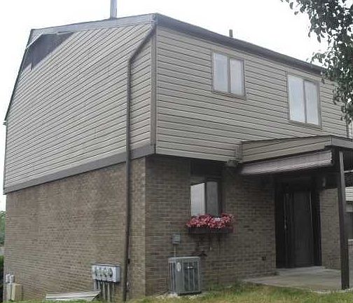 3rd image of 2861 Dolores Dr