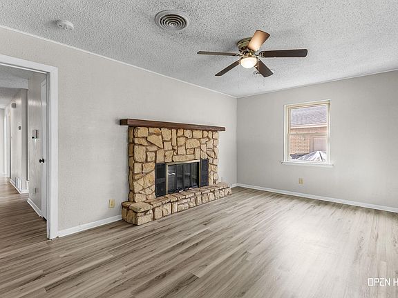 4th image of 4661 Woodlawn