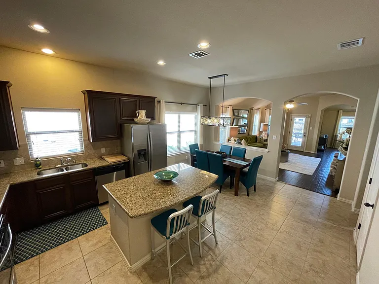 2625 Frances Ln — Photo 23