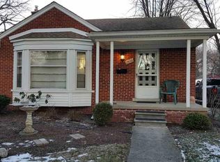 24010 Norwood St, Oak Park, MI 48237