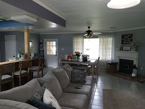 Living and dinning area