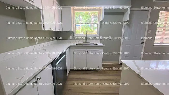 9 Barbara Dr — Photo 6