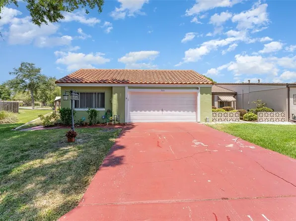 301 LA SERENA, WINTER HAVEN, FL 33884