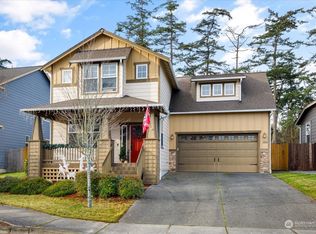 1851 SW Downfield Way, Oak Harbor, WA 98277
