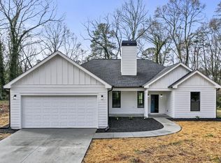 41 W Cordes Pl, Commerce, GA 30529