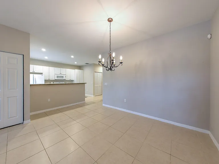 1868 S Dovetail Dr #C2 — Photo 6