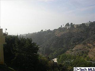 2nd image of 1873 Sunset Plaza Dr
