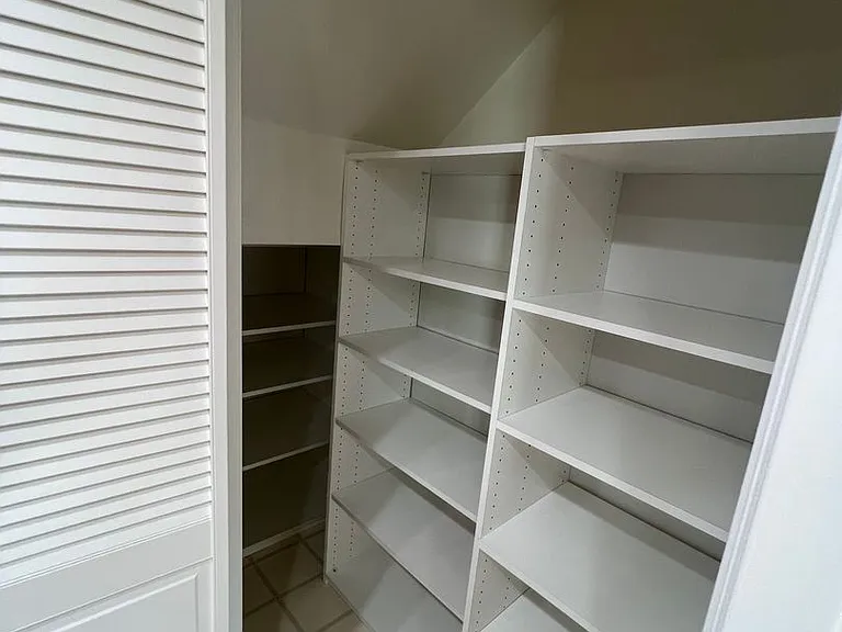 2604 Calle Elegante — Photo 12