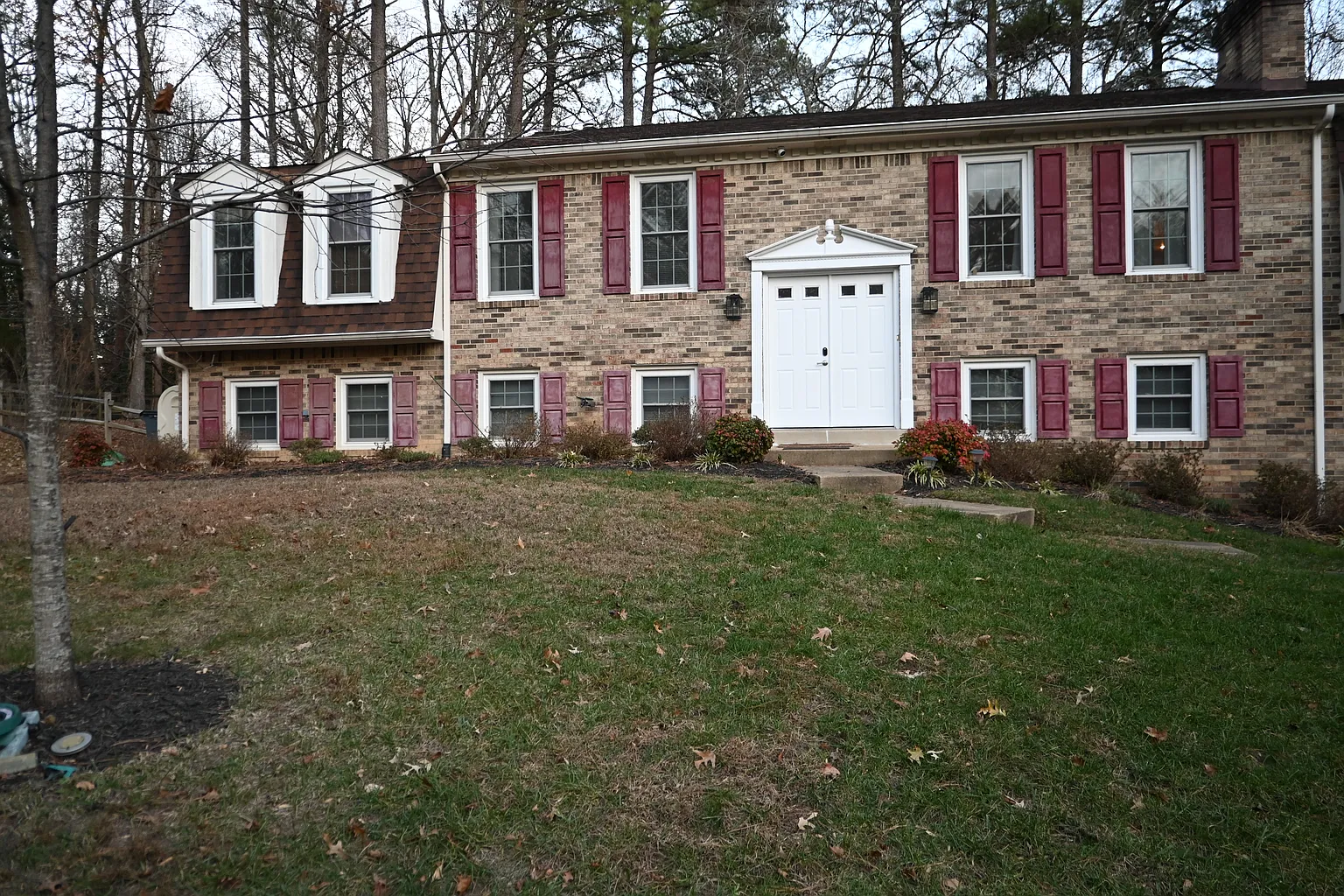 506 Chestnut Ct photo 1