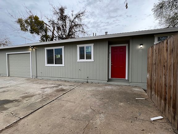 3rd image of 1120 Grand Ave