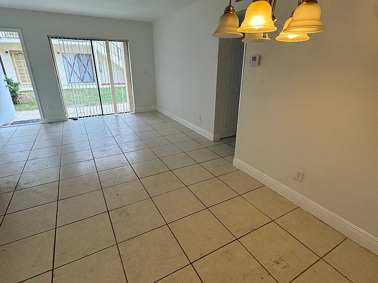 11116 Royal Palm Blvd #2-10 — Photo 5