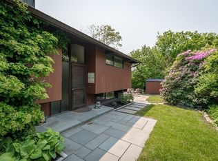 12 Penzance Rd, Rockport, MA 01966