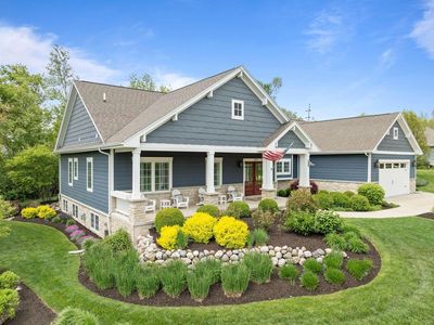 833 Red Hawk DRIVE, Walworth, WI, 53184