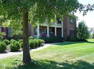 9003 Turfway Bend Dr, Powell, OH