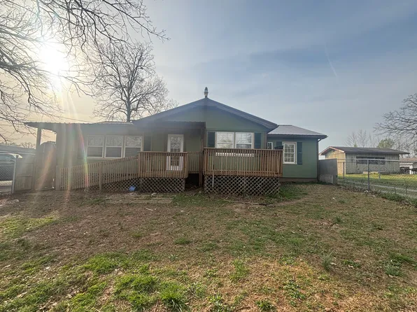 1810 Fisher St SE APT 1, Cleveland, TN 37311