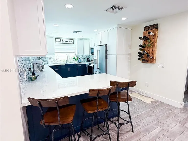14552 SW 142nd Pl #14552 — Photo 9