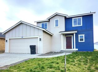 203 N Birch St, Tieton, WA