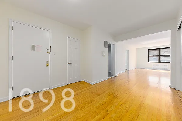 Rented by A&E Real Estate Management | media 2