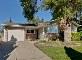 3336 Stonegate Rd, Waukegan, IL 60087