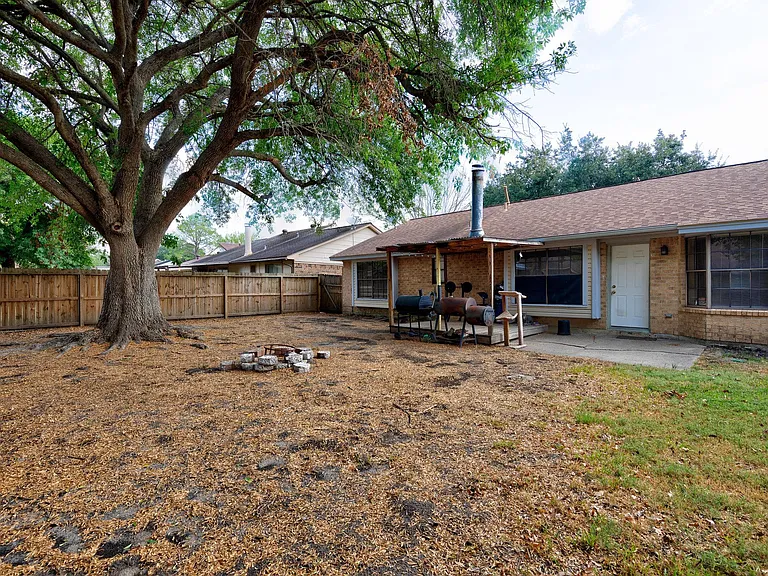 5102 Parsley St — Photo 22