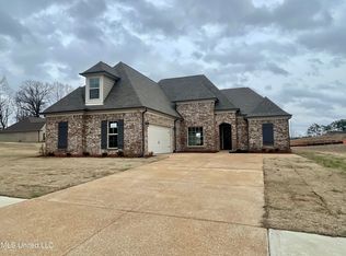 1946 Wooten Dr, Hernando, MS 38632