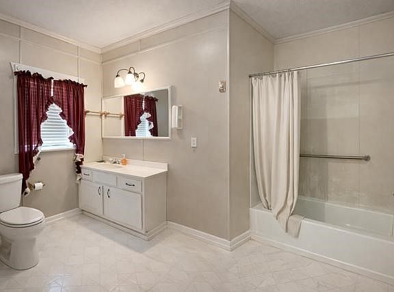 4th image of 519 Berke St