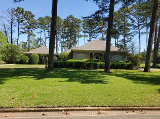 2520 W Doublegate Dr, Albany, GA 31721