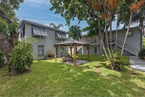 4205 N Flagler Dr #1 Photo 1