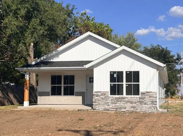 1925 Empire Ave, Joplin, MO 64804
