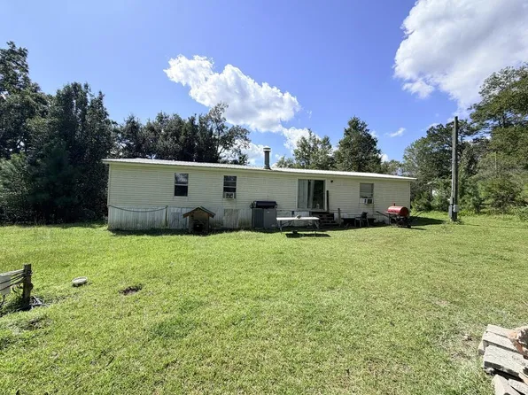 171 Lakeview Dr, Cairo, GA 39828