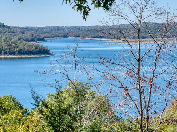 710 Cobblestone Ln #4, Eureka Springs, AR 72631