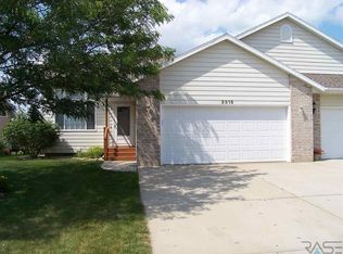 3315 S Goldenrod Ln #9, Sioux Falls, SD 57110