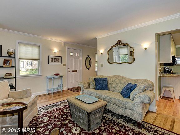 3rd image of 4424 Ambler Dr