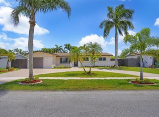 1931 NW 86th Ter, Pembroke Pines, FL 33024