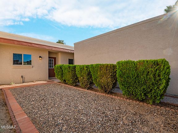 3rd image of 7332 N Las Quintas Dr