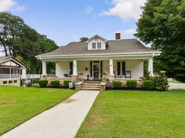 409 College Dr, Gaffney, SC 29340