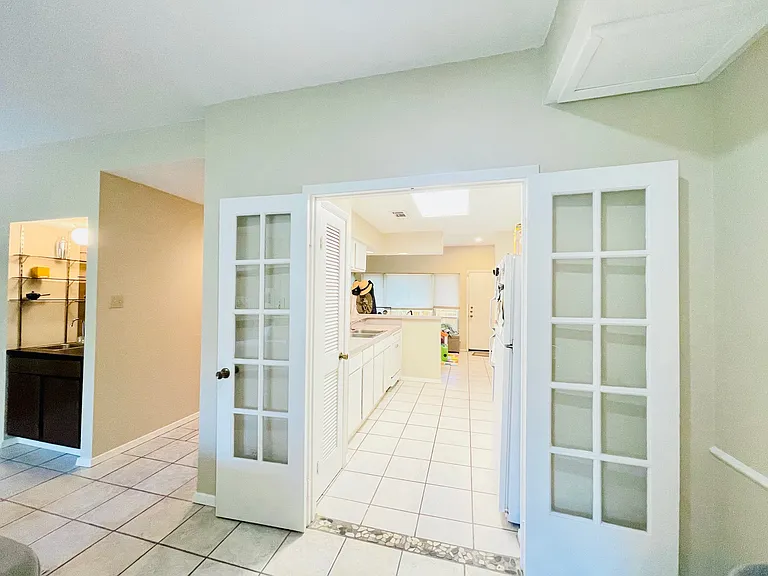 Kitchen Entry