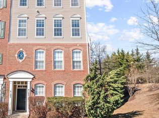 4102 Potomac Highlands Cir, Triangle, VA 22172