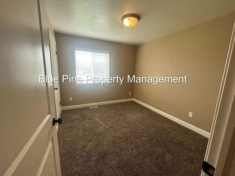 4957 Remember Dr — Photo 6