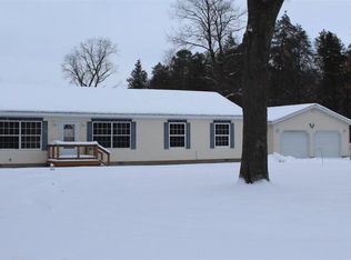 10080 W Kelly Rd, Lake City, MI 49651