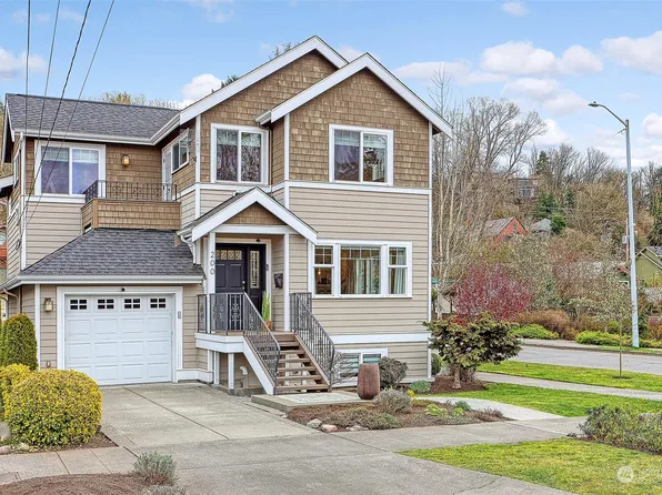 200 30th Avenue E, Seattle, WA 98112