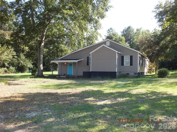6372 Kershaw Camden Hwy, Kershaw, SC 29067