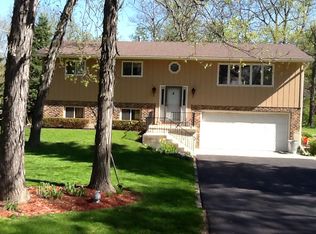 1118 Park Ln, Spring Grove, IL 60081