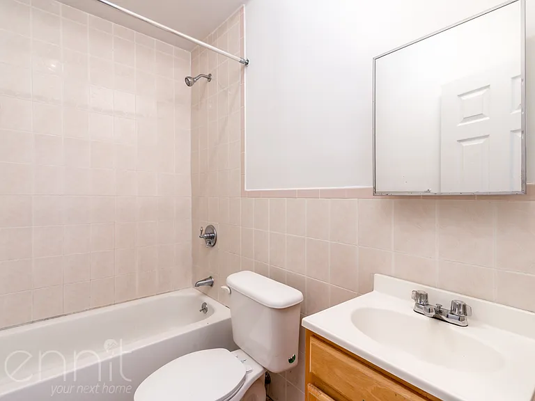 1026 Broadway #3R — Photo 8