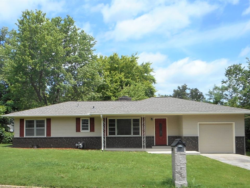 NO CLOSING COSTS!