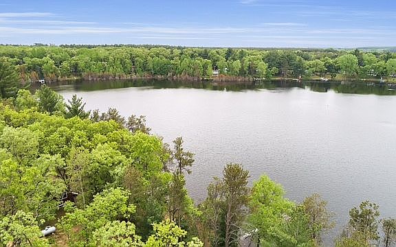 40 acres clear water !